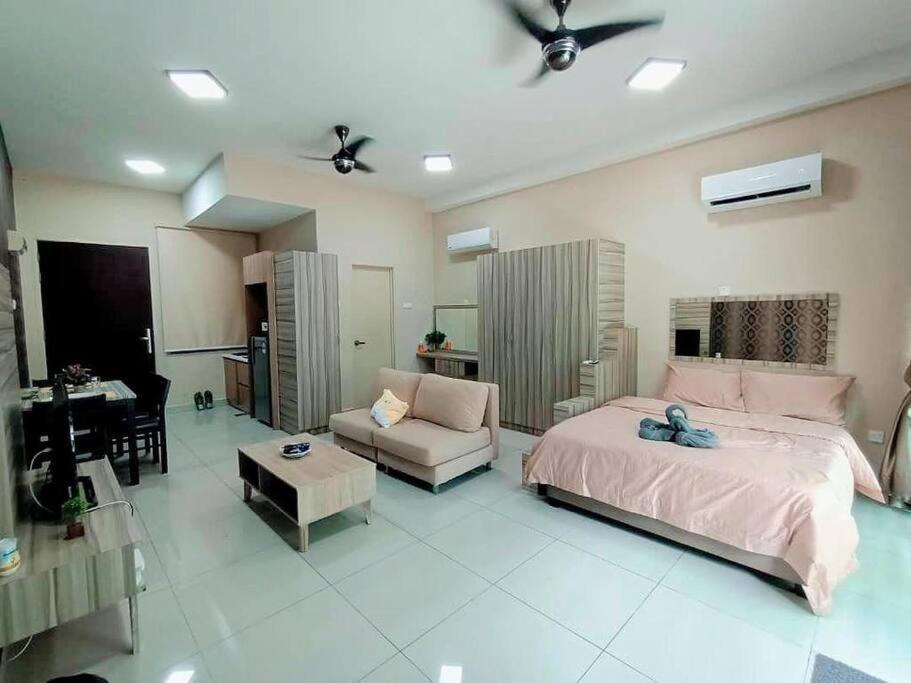 Mount Austin #Palazio B1 Pool View 1-2Pax #Mspro Apartment Johor Bahru Exterior photo