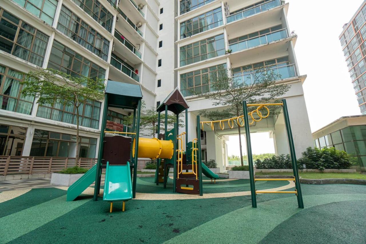 Mount Austin #Palazio B1 Pool View 1-2Pax #Mspro Apartment Johor Bahru Exterior photo